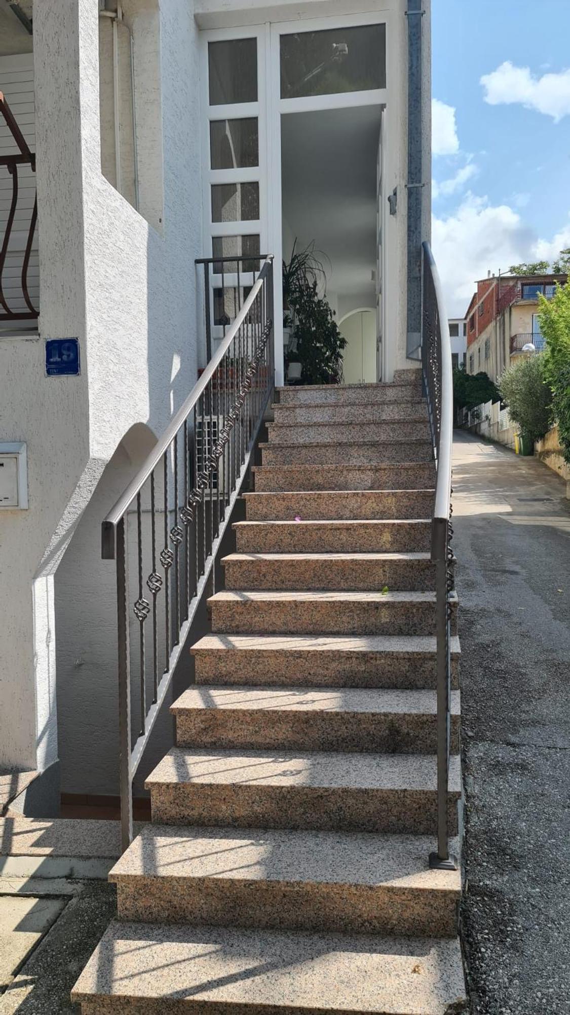 Apartmani Marivo Baška Voda Exteriör bild