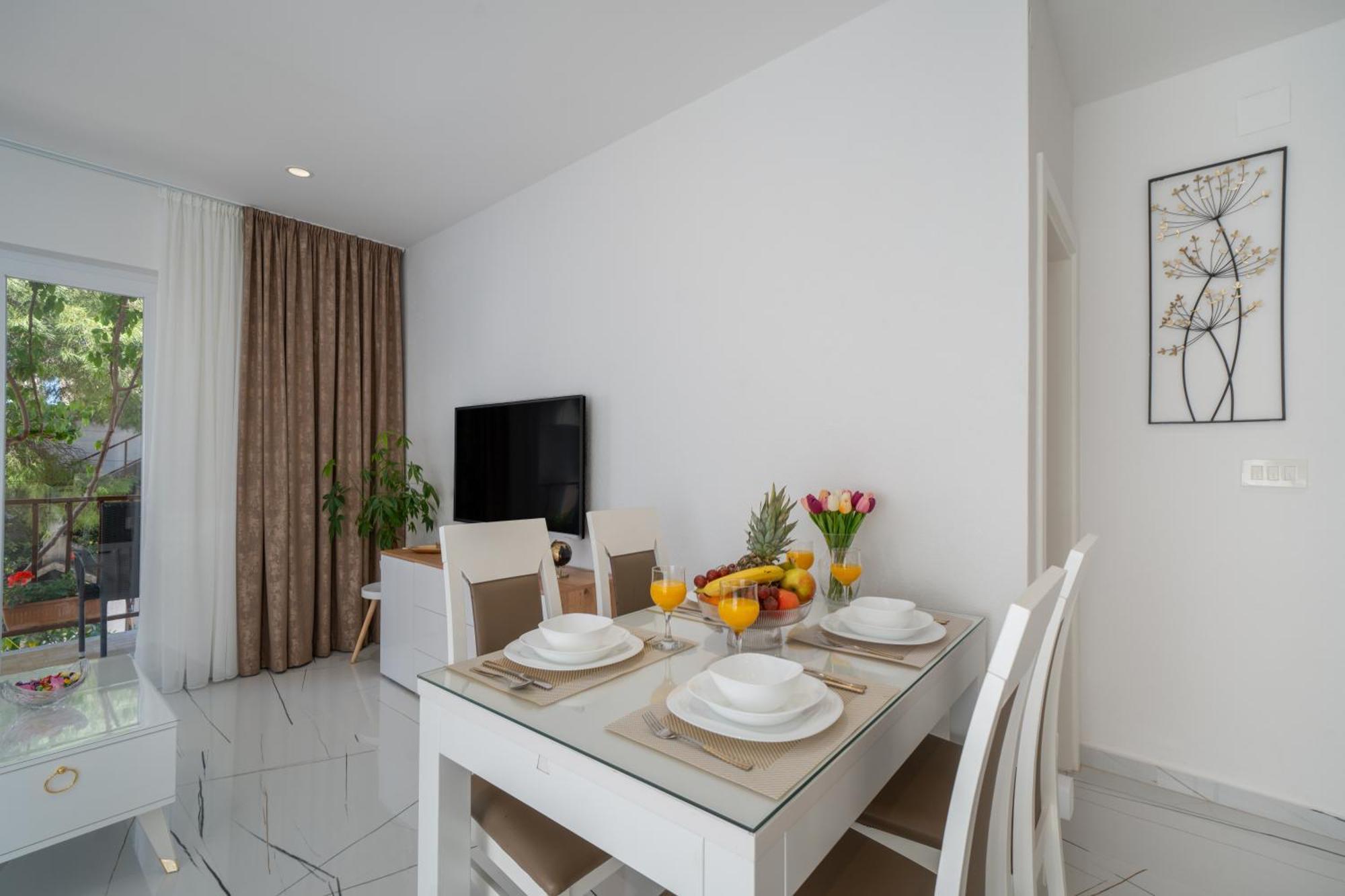 Apartmani Marivo Baška Voda Exteriör bild